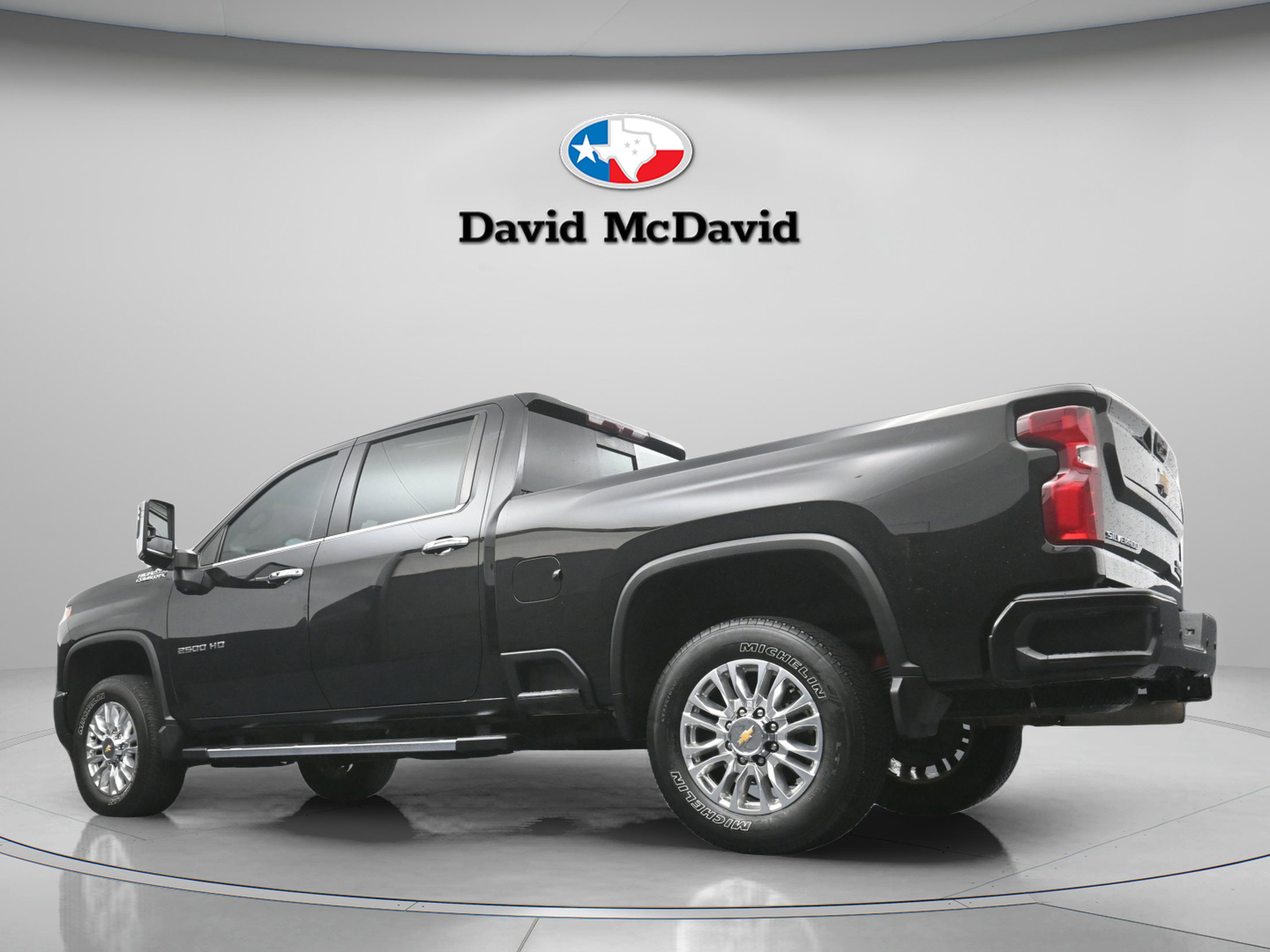 Used 2023 Chevrolet Silverado 2500 High Country w/ Safety Package II AWD/4WD image 34