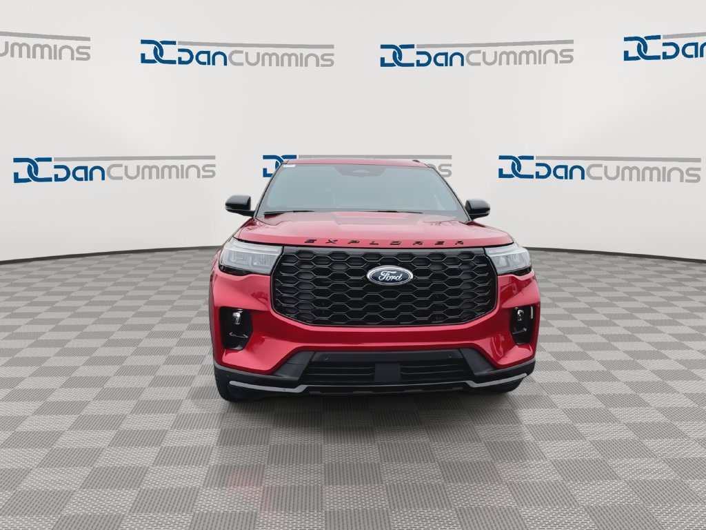 New 2026 Ford Explorer ST-Line w/ ST-Line Street Pack AWD/4WD image 3