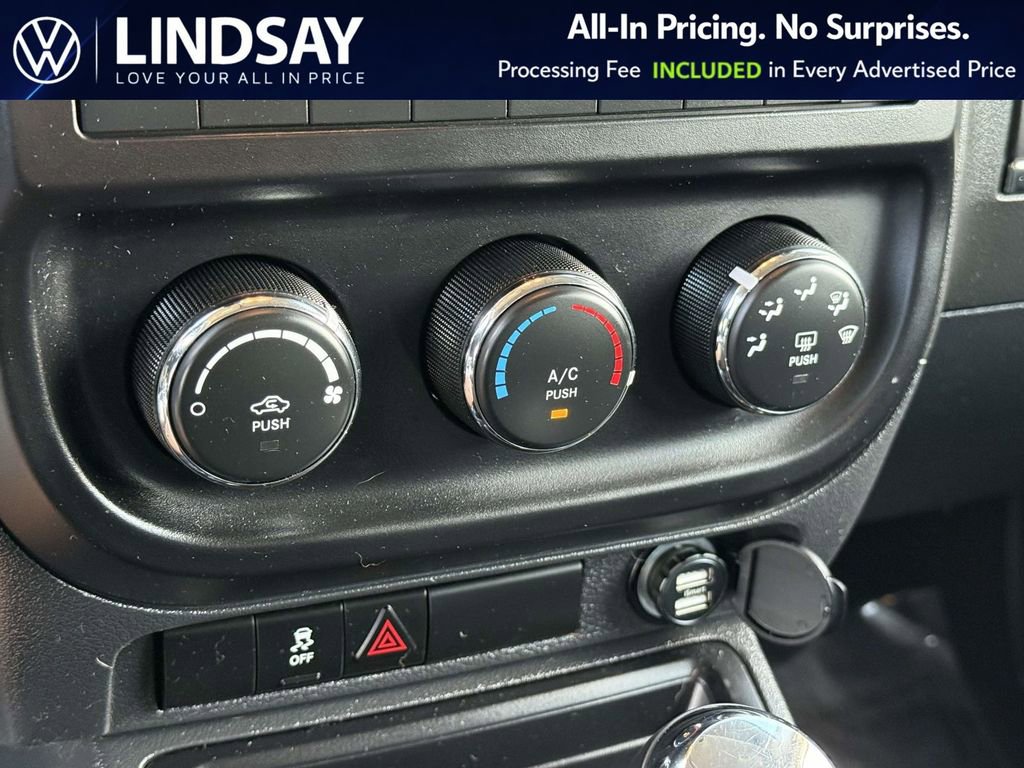 Used 2015 Jeep Patriot Sport w/ Tire & Wheel Group image 17