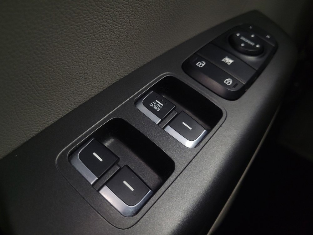 Used 2019 Kia Sportage LX image 27