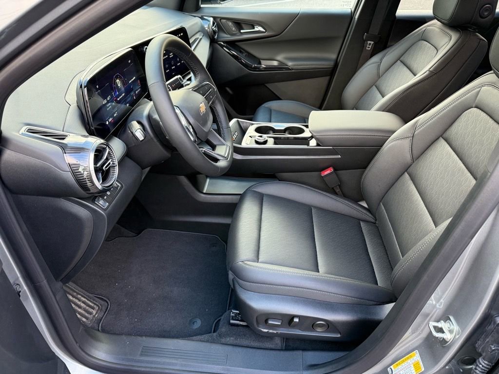 New 2026 Chevrolet Equinox LT image 5