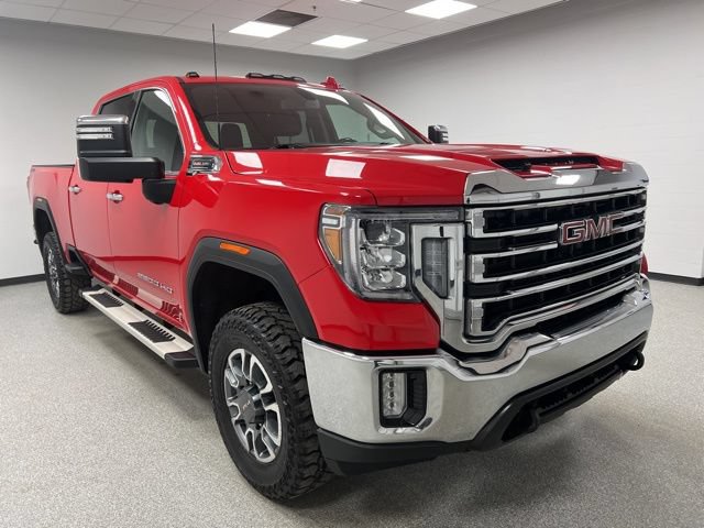 Used 2022 GMC Sierra 2500 SLT w/ SLT Convenience Package AWD/4WD image 2