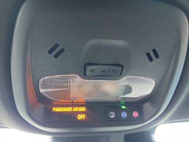 Used 2024 Chevrolet Trax RS w/ Driver Confidence Package image 18