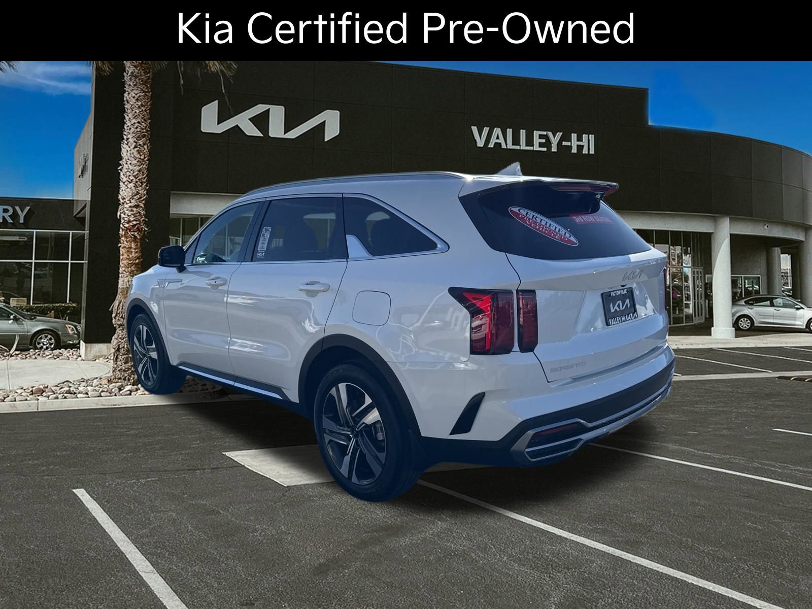 Certified 2023 Kia Sorento EX image 9