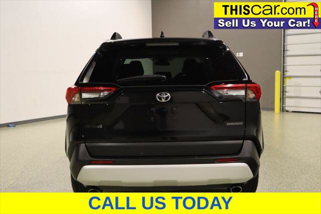 Used 2022 Toyota RAV4 Adventure AWD/4WD image 7