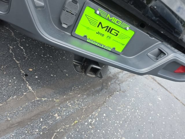 Used 2021 Jeep Gladiator Sport AWD/4WD image 7