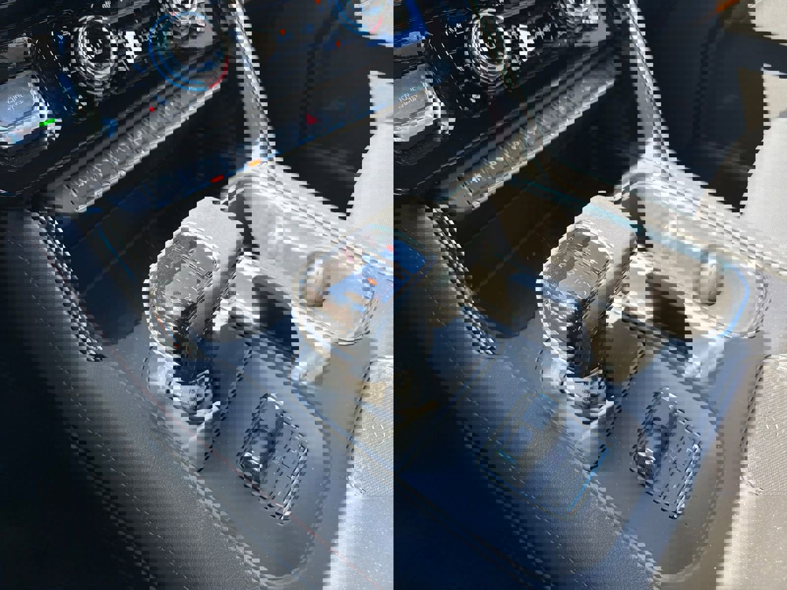 New 2026 GMC Sierra 1500 AT4 w/ AT4 Premium Package image 17