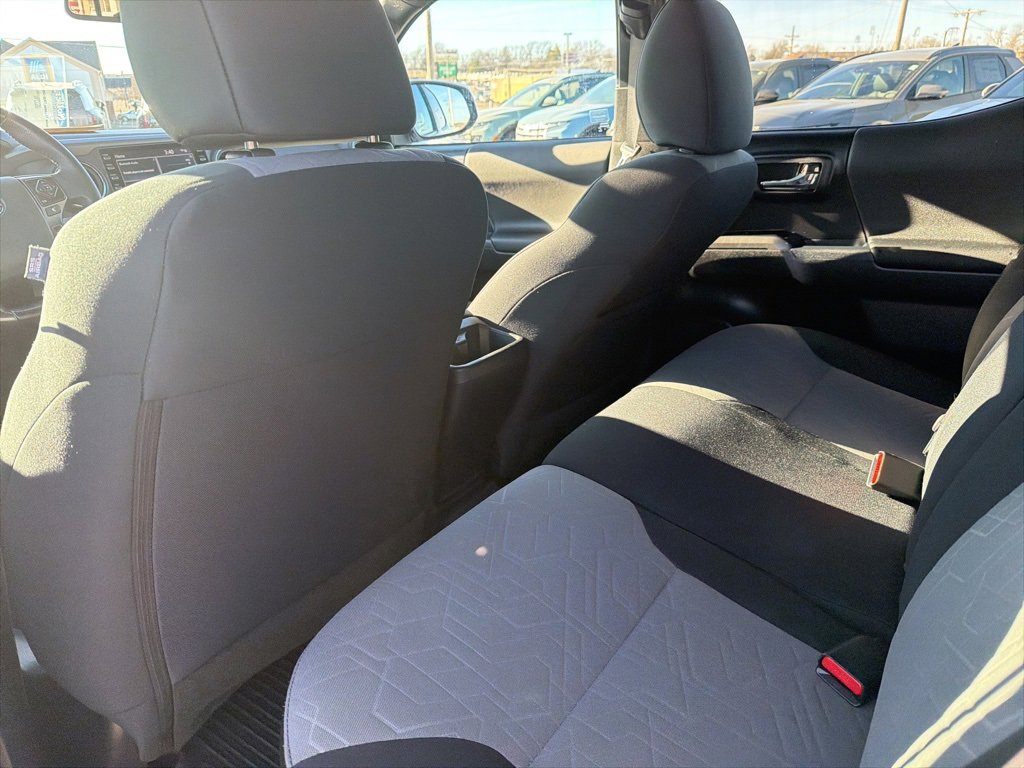 Used 2023 Toyota Tacoma TRD Off-Road image 11