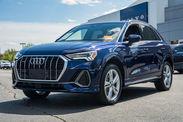 Used 2022 Audi Q3 2.0T Premium Plus image 3