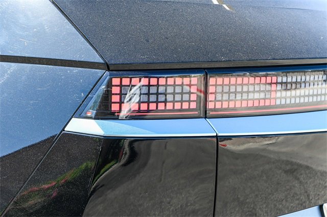 Certified 2024 Hyundai Ioniq 5 Limited image 8