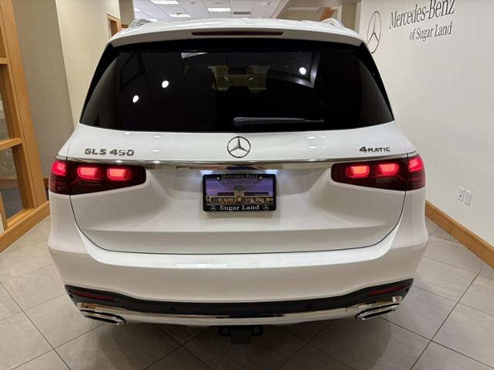New 2026 Mercedes-Benz GLS 450 4MATIC image 4