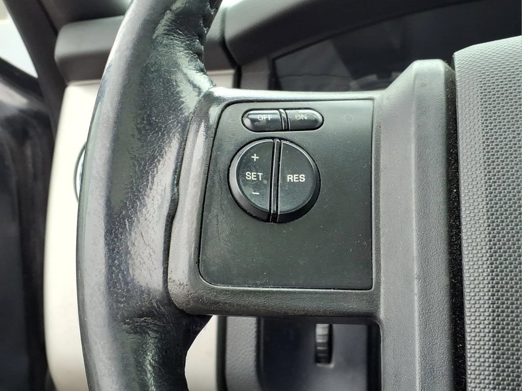 Used 2013 Ford Expedition Limited AWD/4WD image 6