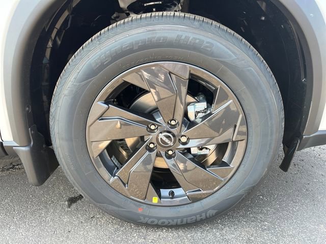 New 2026 Nissan Rogue SV image 11