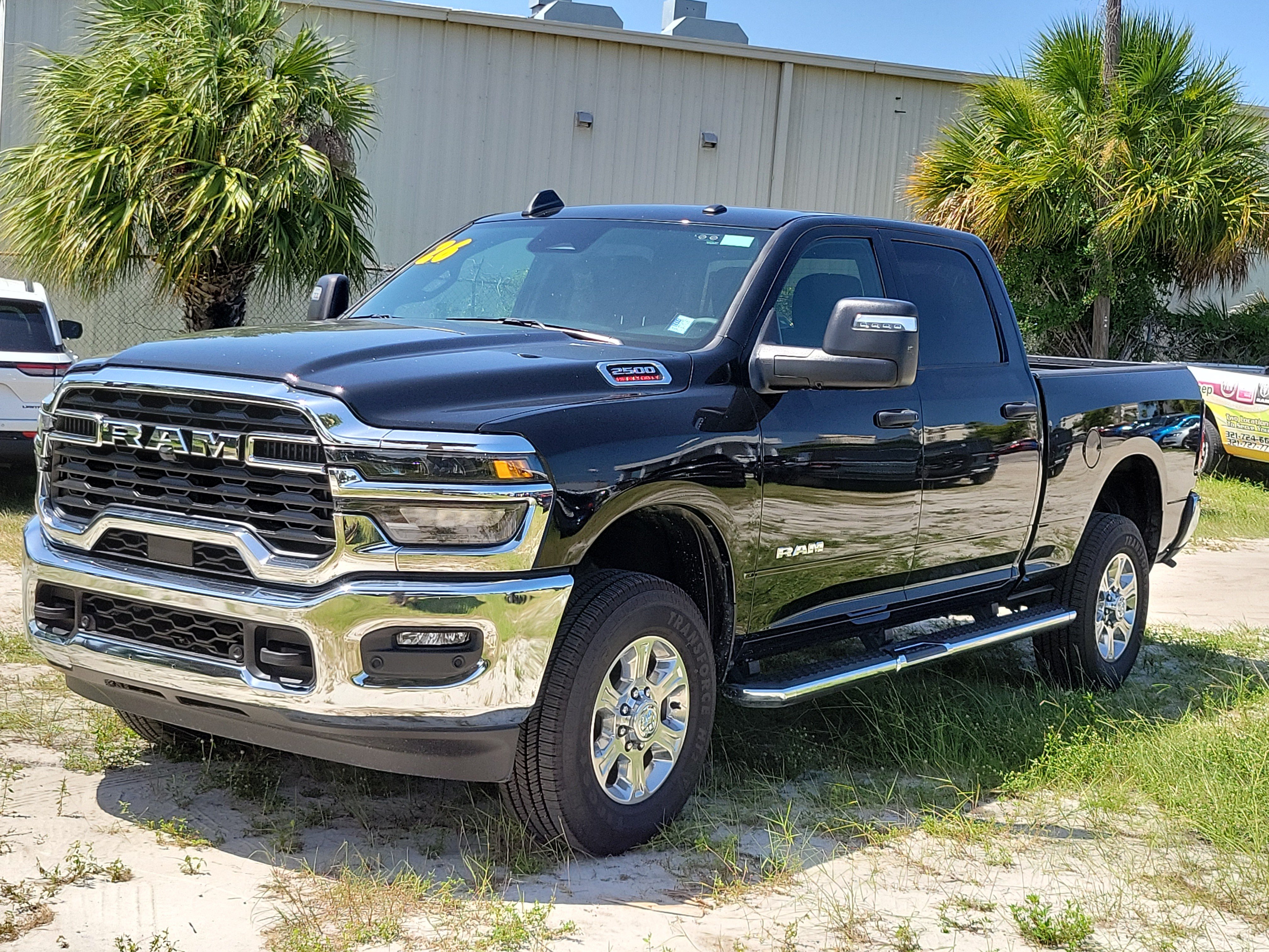 Used 2026 RAM 2500 Big Horn AWD/4WD image 2
