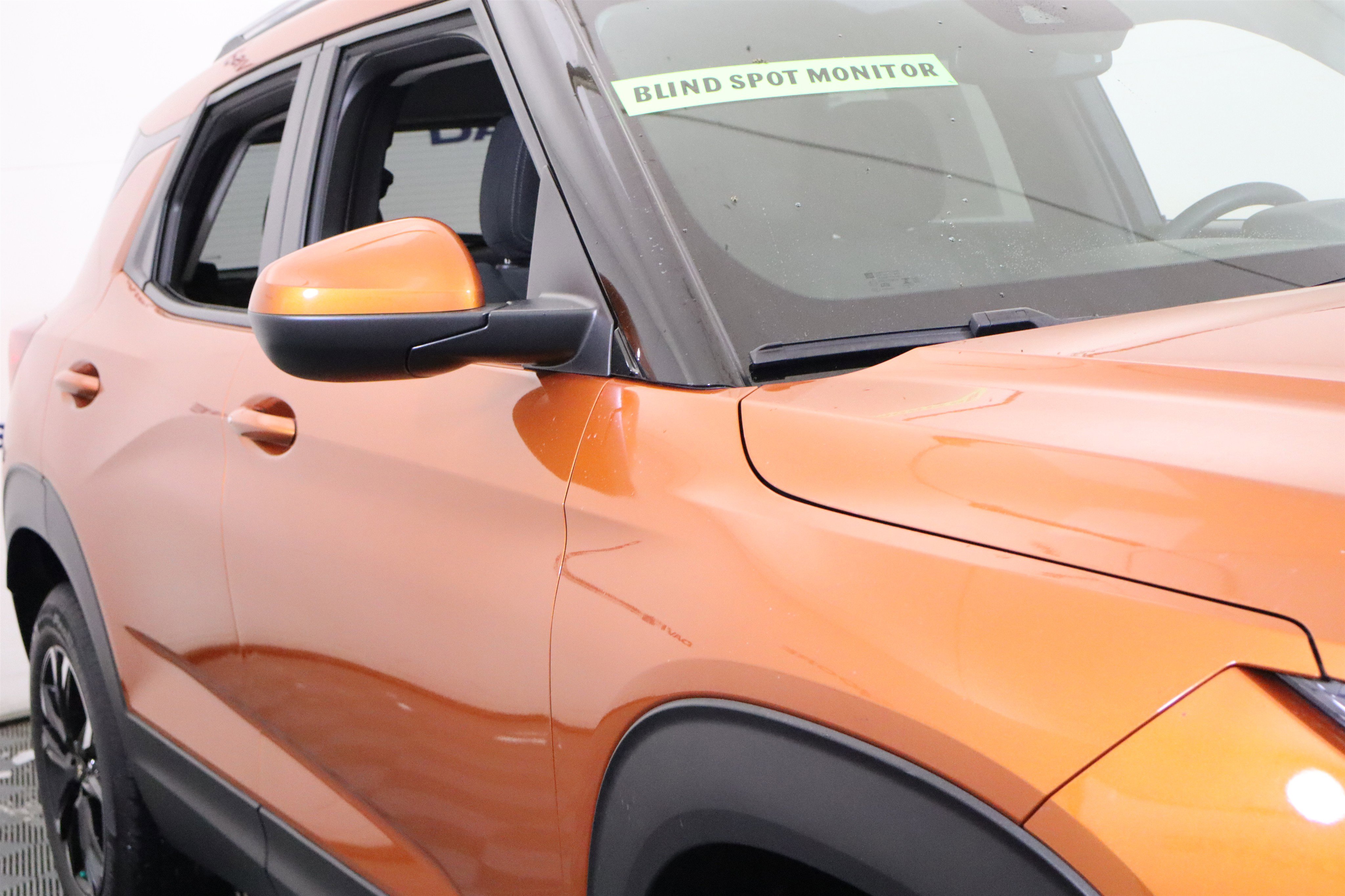 Used 2022 Chevrolet TrailBlazer LT w/ Convenience Package image 3