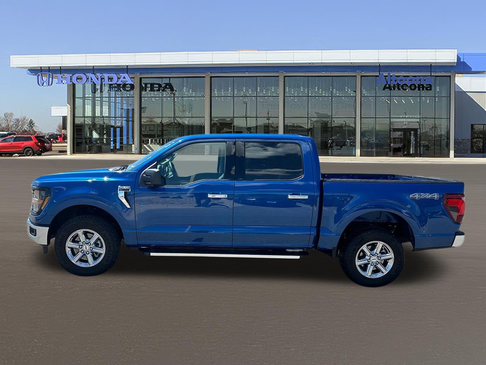 Used 2025 Ford F150 XLT w/ Equipment Group 301A Standard AWD/4WD image 2