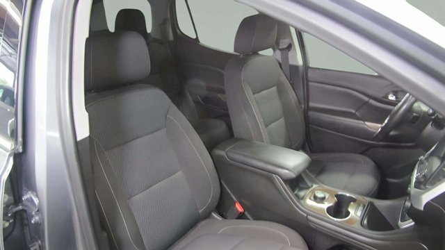 Used 2020 GMC Acadia SLE image 16