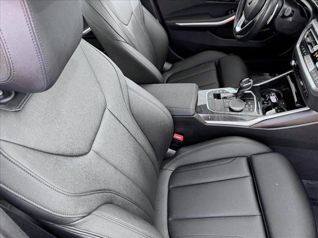 Used 2021 BMW 330i xDrive Sedan w/ Convenience Package image 21
