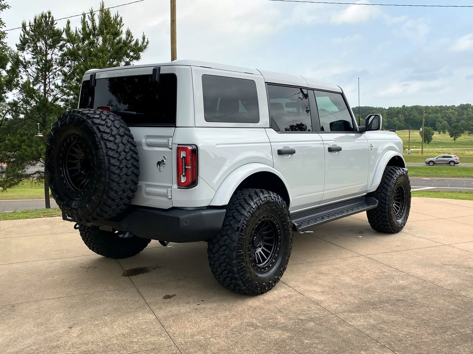 Used 2026 Ford Bronco Outer Banks AWD/4WD image 6