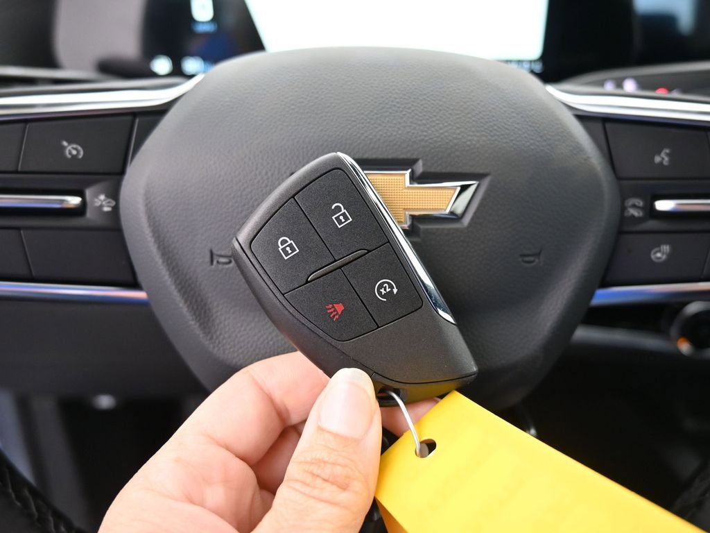 New 2026 Chevrolet Equinox LT w/ LPO, Floor Liner Package image 30