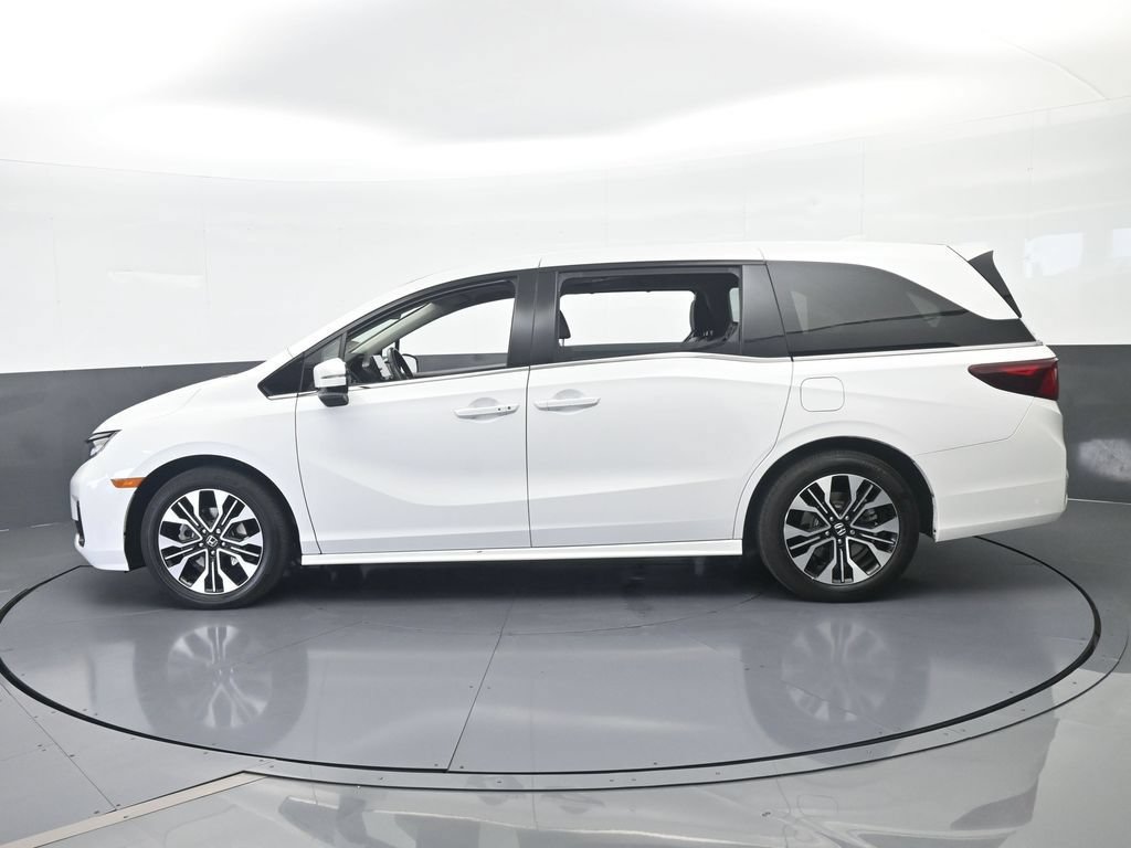 Used 2025 Honda Odyssey Elite image 3