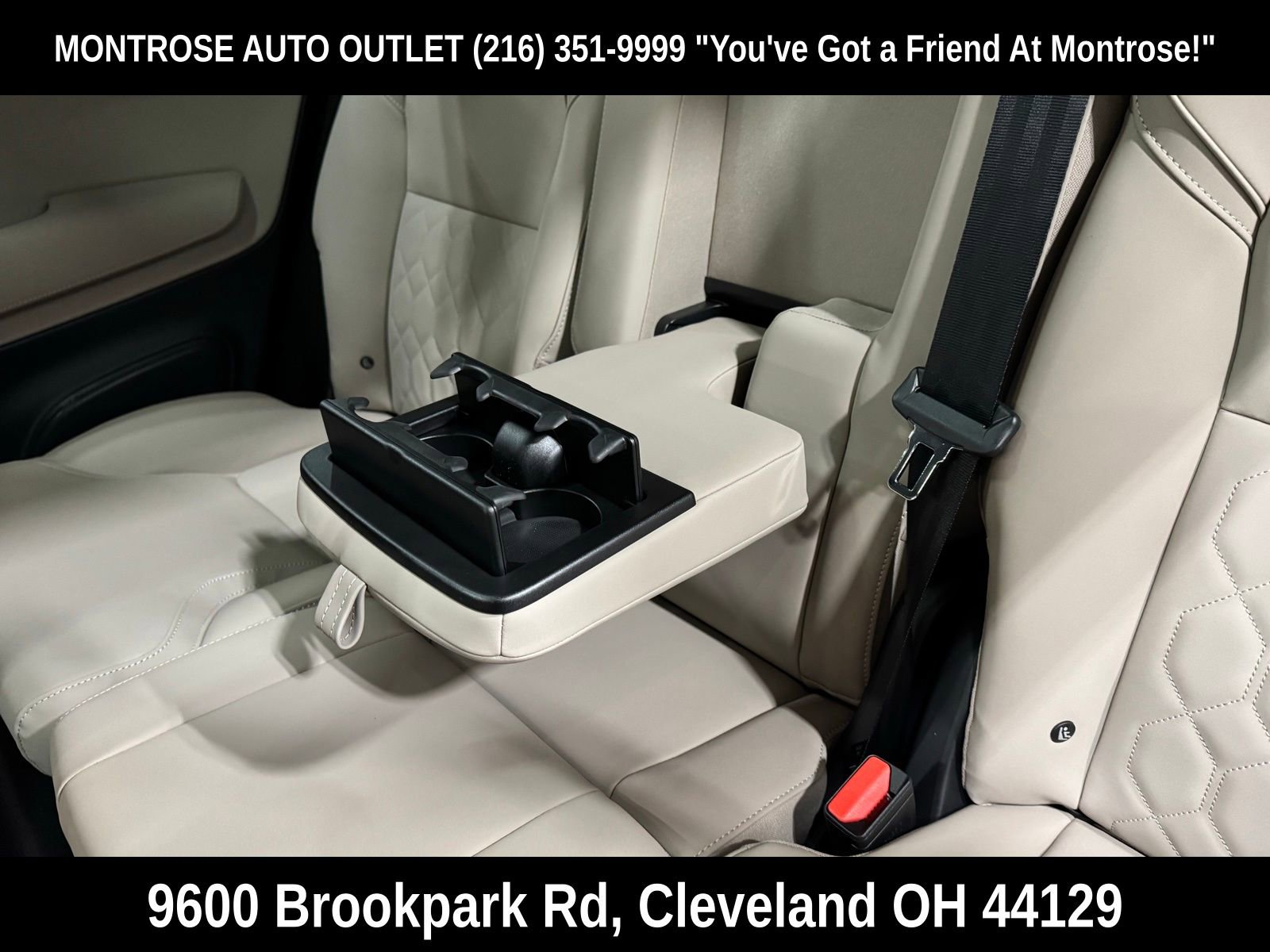 New 2026 Volvo XC90 B6 Plus w/ Protection Package Premier AWD/4WD image 32