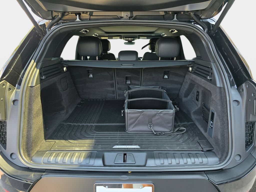 New 2026 Land Rover Range Rover Sport SE AWD/4WD image 12