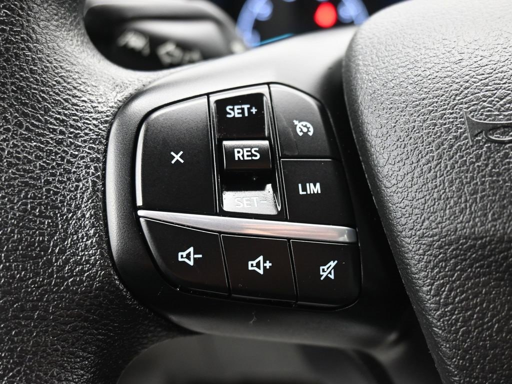 Used 2023 Ford Transit 350 XLT image 19