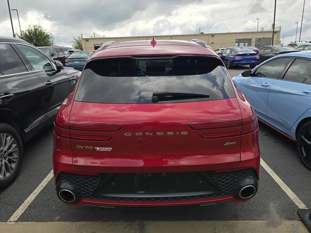 Used 2024 Genesis GV70 2.5T w/ Sport Prestige Package AWD/4WD image 9