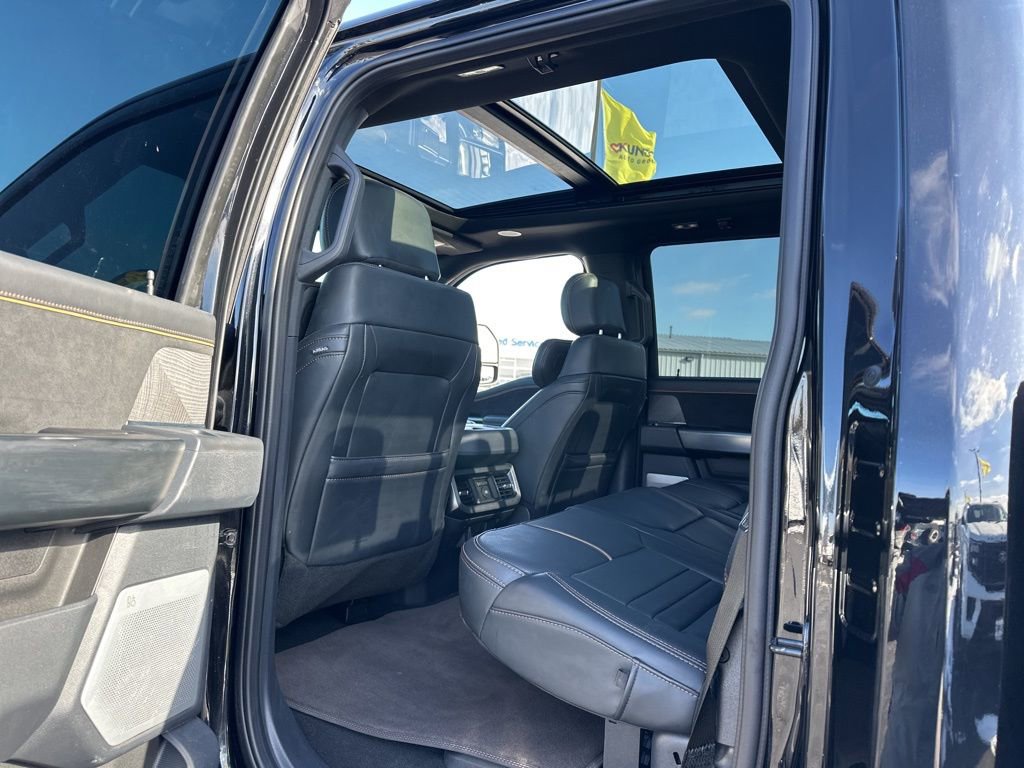 Used 2024 Ford F350 Platinum w/ FX4 Off-Road Package image 28