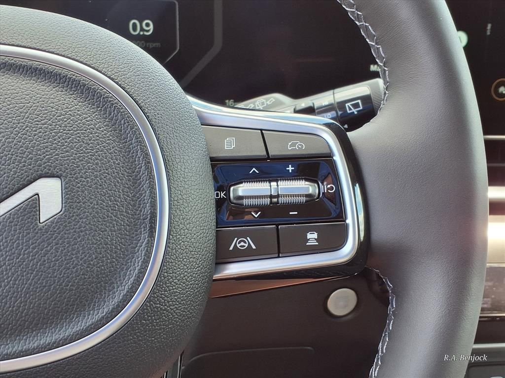 New 2026 Kia Carnival LXS image 45