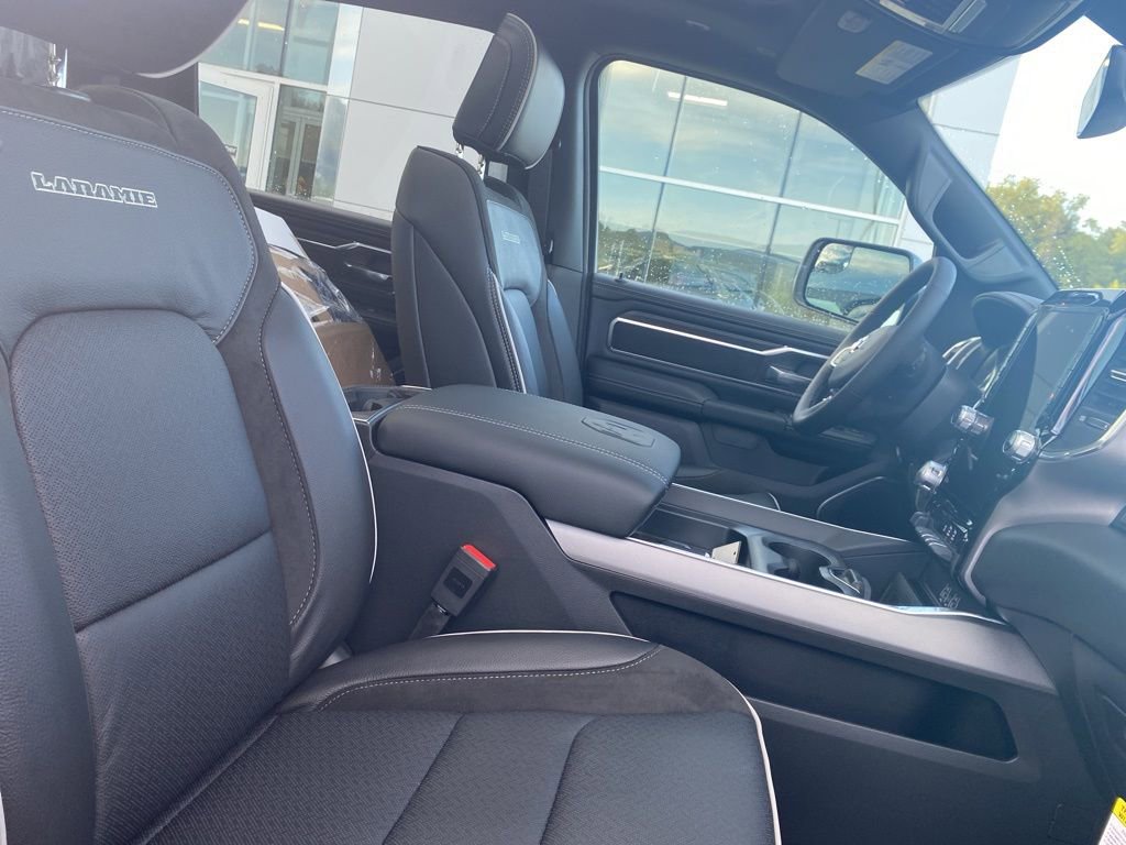New 2026 RAM 1500 Laramie w/ Sport Appearance Package image 10