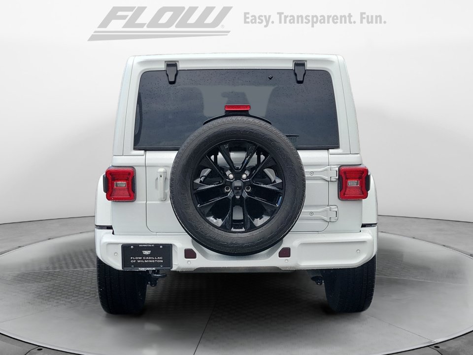 Used 2021 Jeep Wrangler Unlimited Sahara AWD/4WD image 8