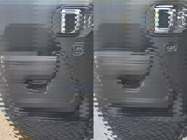 New 2025 Jeep Wrangler Unlimited Sport image 25