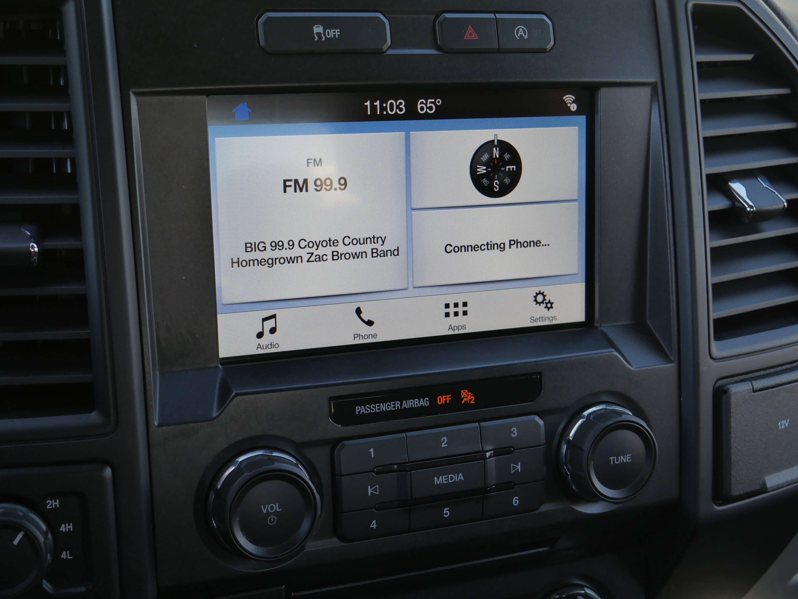 Used 2018 Ford F150 XL w/ Equipment Group 101A Mid AWD/4WD image 12