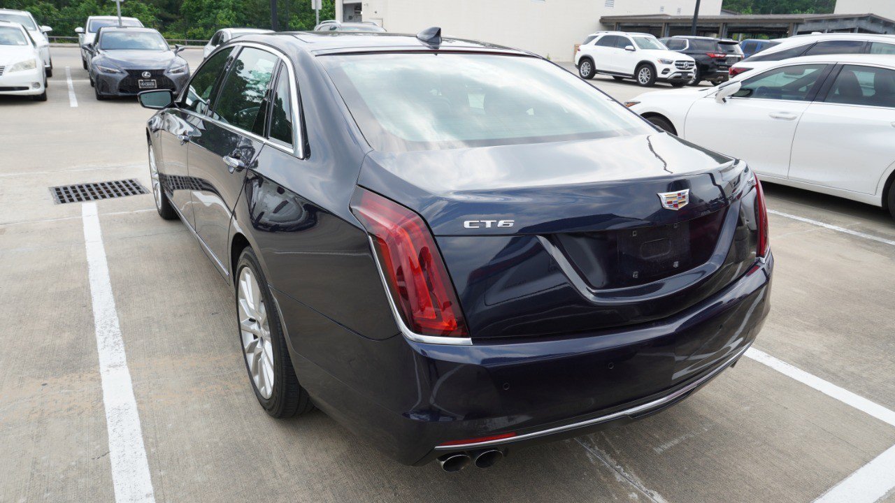 Used 2017 Cadillac CT6 3.6 AWD image 7