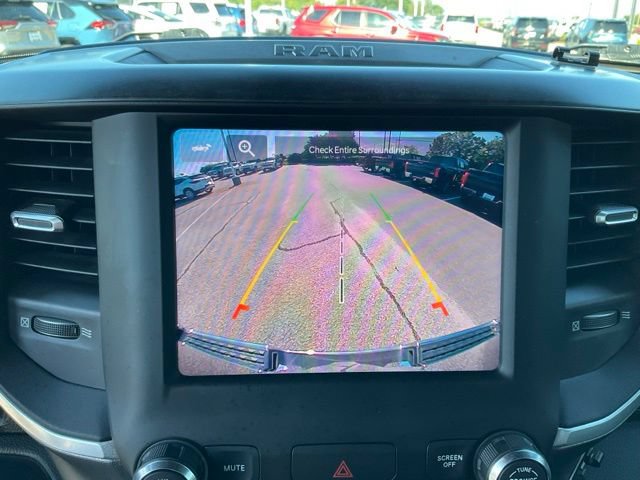 Used 2022 RAM 1500 Big Horn AWD/4WD image 14