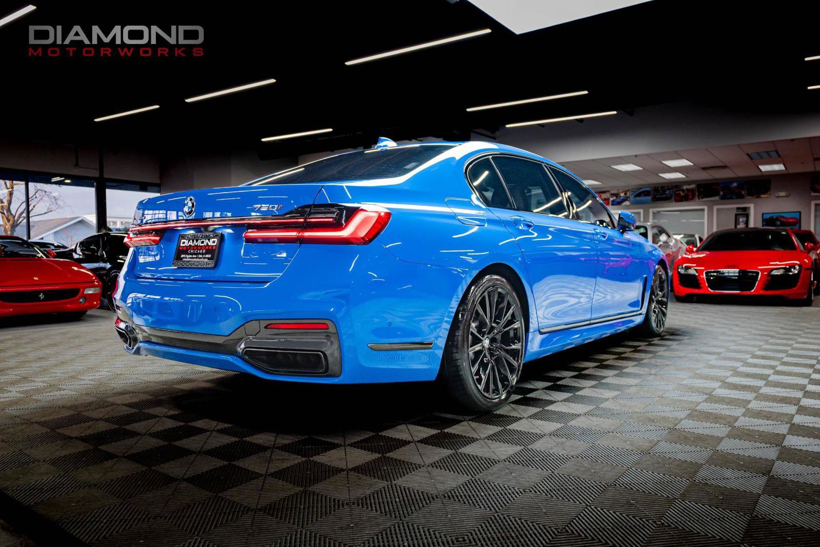 Used 2021 BMW 750i xDrive w/ Executive Package image 2