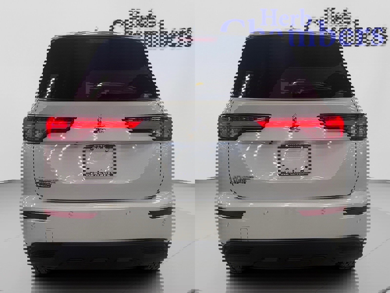 Used 2022 Mitsubishi Outlander ES image 6