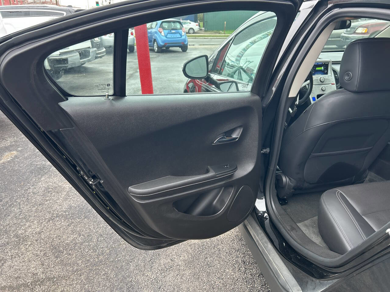 Used 2012 Chevrolet Volt Premium w/ Premium Trim Package image 15