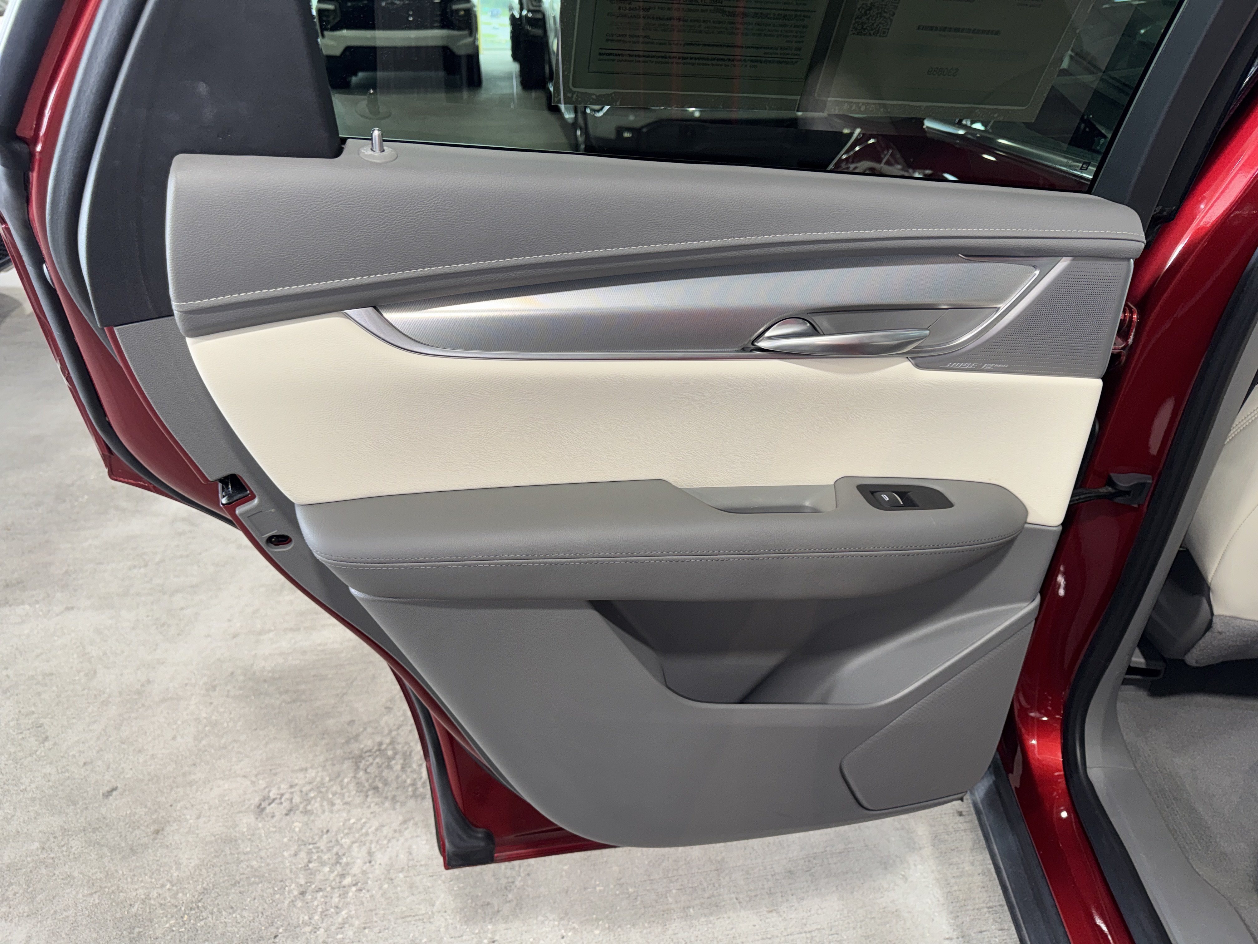 Used 2024 Cadillac XT5 Premium Luxury FWD image 16