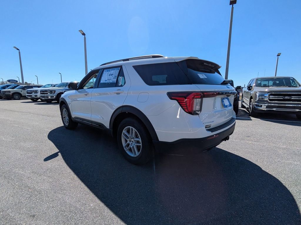 New 2026 Ford Explorer Active image 5