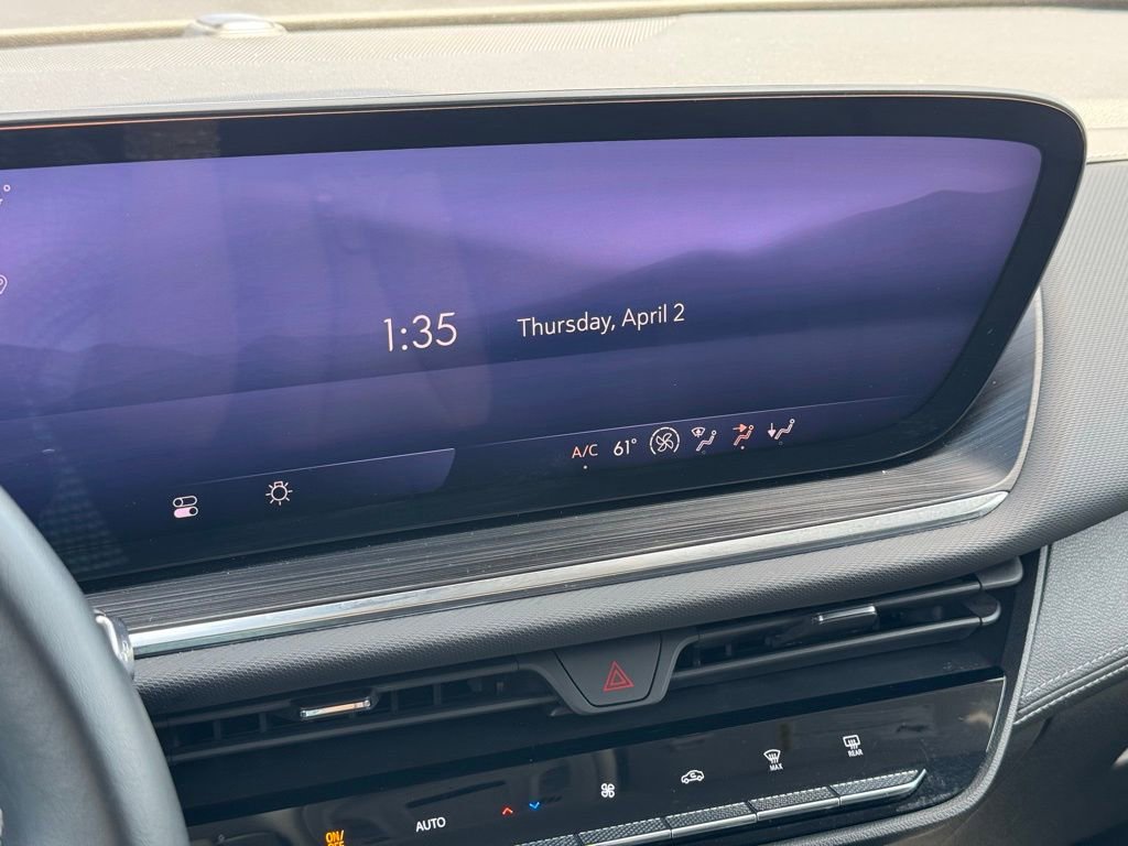 Used 2024 Buick Envision Preferred image 29