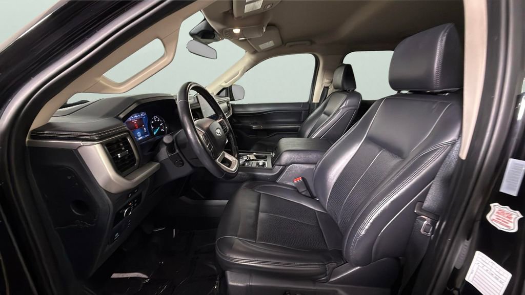 Used 2024 Ford Expedition Max XLT AWD/4WD image 17