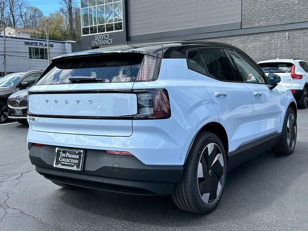 New 2026 Volvo EX30 Ultra w/ Protection Package Premier image 2