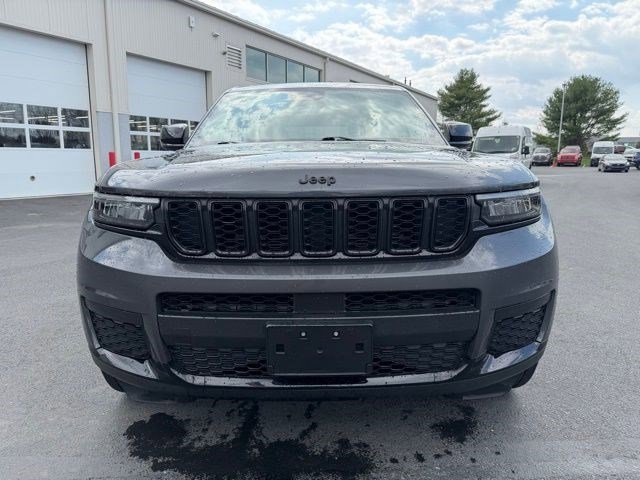 Used 2022 Jeep Grand Cherokee L Laredo image 22