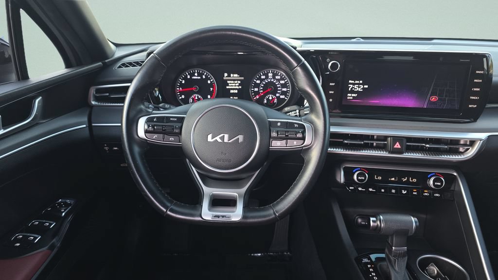Used 2024 Kia K5 GT-Line w/ GT-Line Premium Package FWD image 12