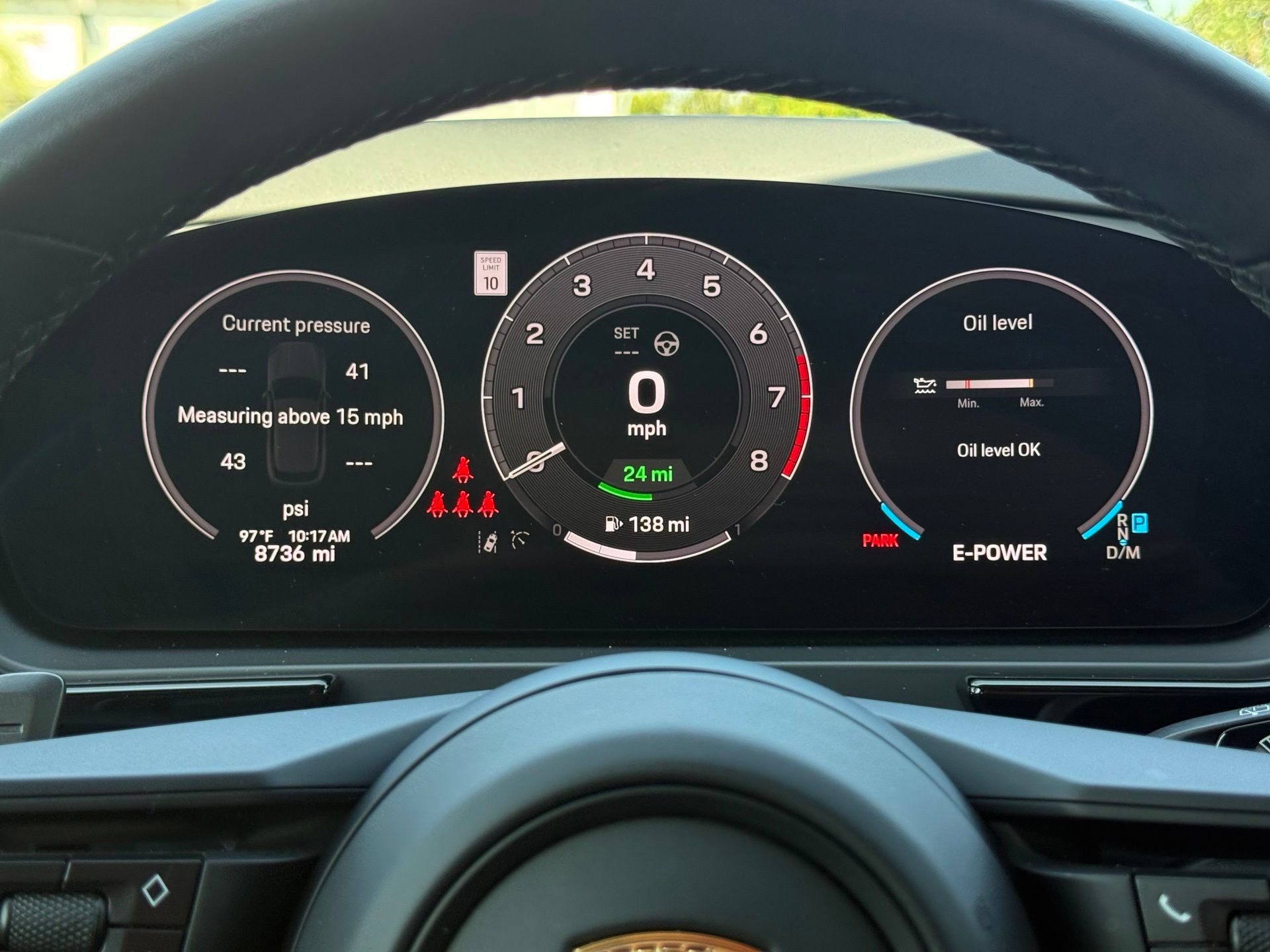 Used 2025 Porsche Cayenne S AWD/4WD image 16