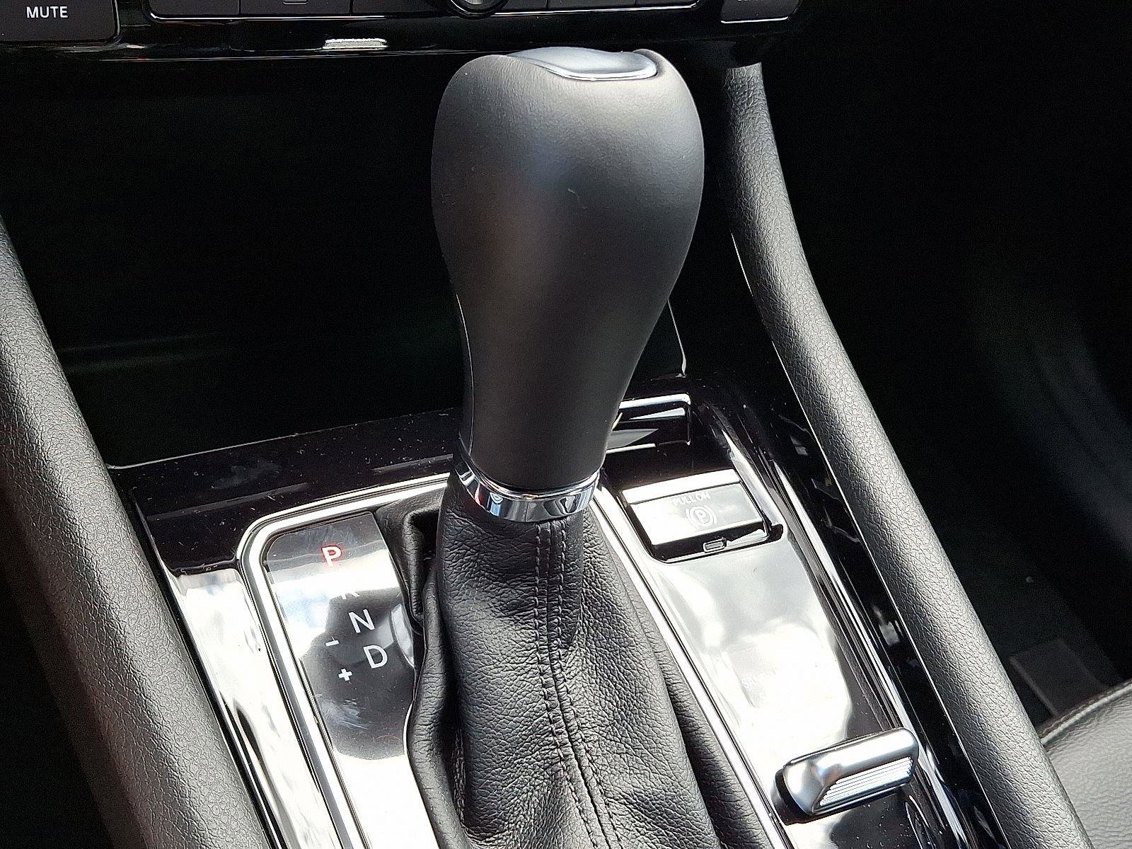 New 2025 Jeep Compass Limited image 8