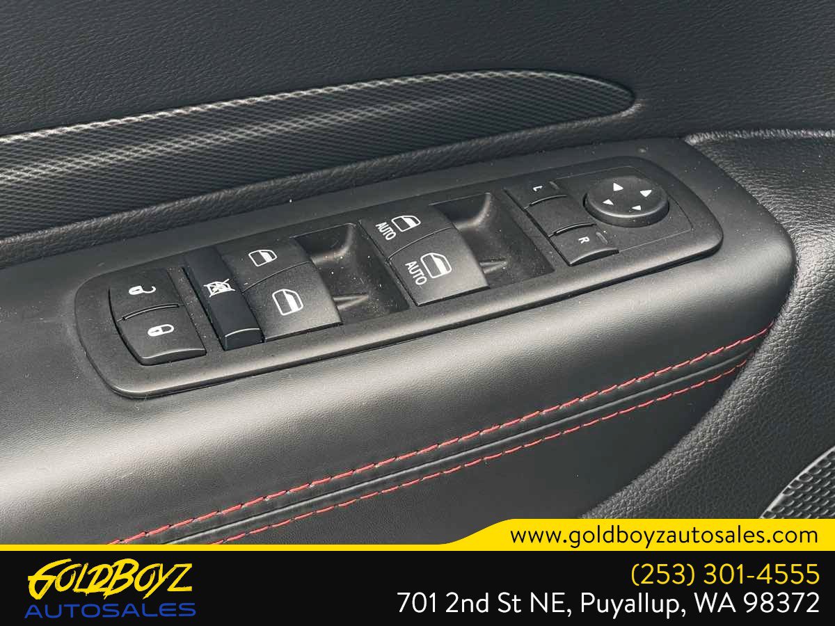 Used 2025 Dodge Durango R/T AWD/4WD image 32